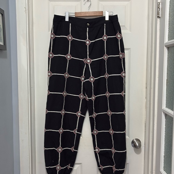 SEEN WORN KEPT embroidered pants.  Size L - Picture 2 of 10